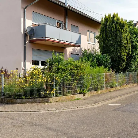 Apartament Am Storchennest Neustadt an der Weinstraße