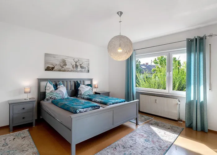 Am Storchennest * Neustadt an der Weinstraße